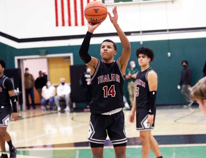 Tualatin.Tigard.boys-basketball.Dan-Brood.19